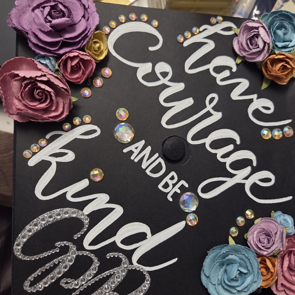 Graduation Cap with Design - Picture 3 of 5